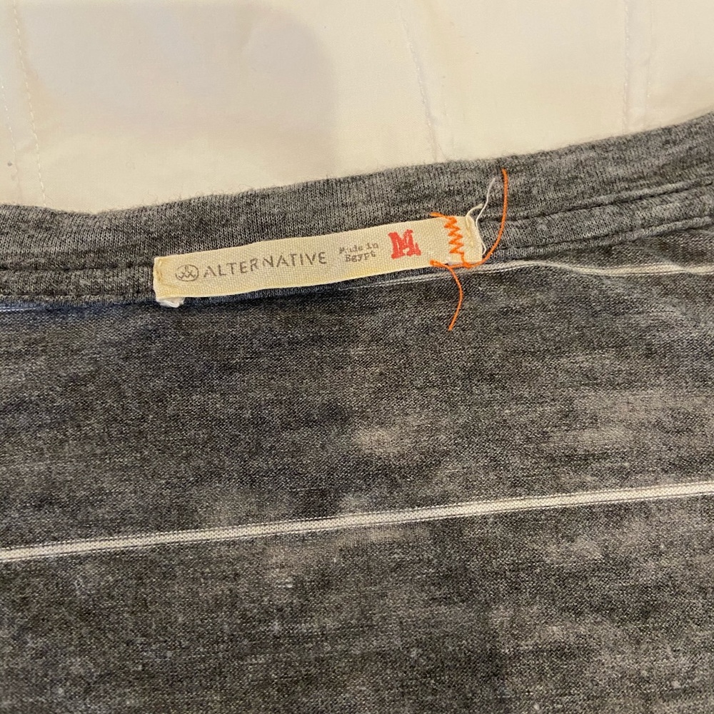 Perfect Tee - Picture 2 of 4